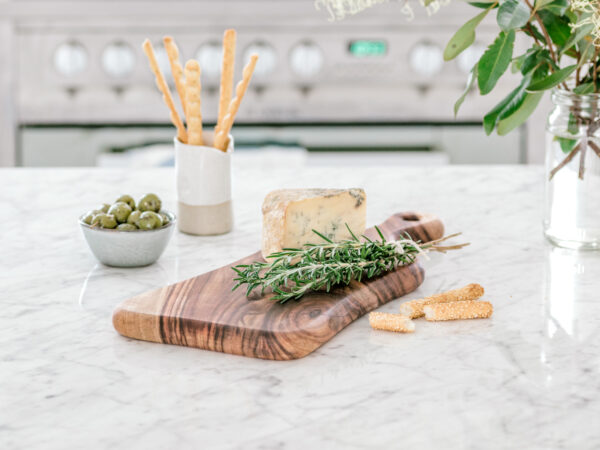 Premium wooden cheese board gift pack