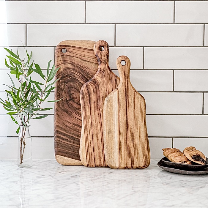 4 Reasons Wooden Cutting Boards Are Best